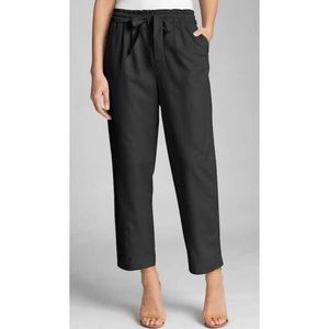 Gap Cropped Pants